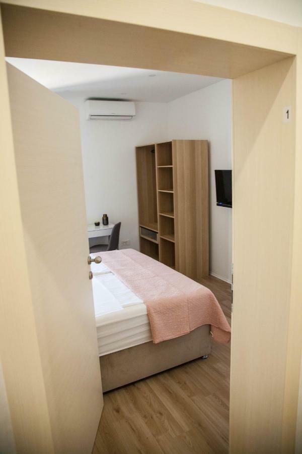 Soukki Town Centre Suites 1 Split Ngoại thất bức ảnh