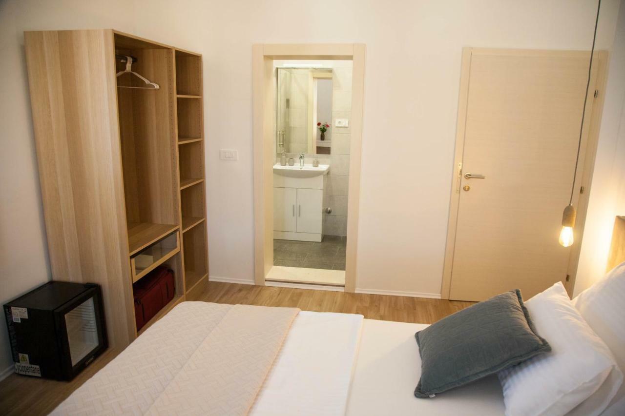 Soukki Town Centre Suites 1 Split Ngoại thất bức ảnh