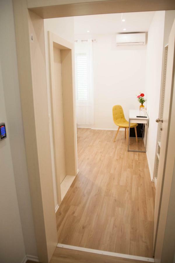 Soukki Town Centre Suites 1 Split Ngoại thất bức ảnh