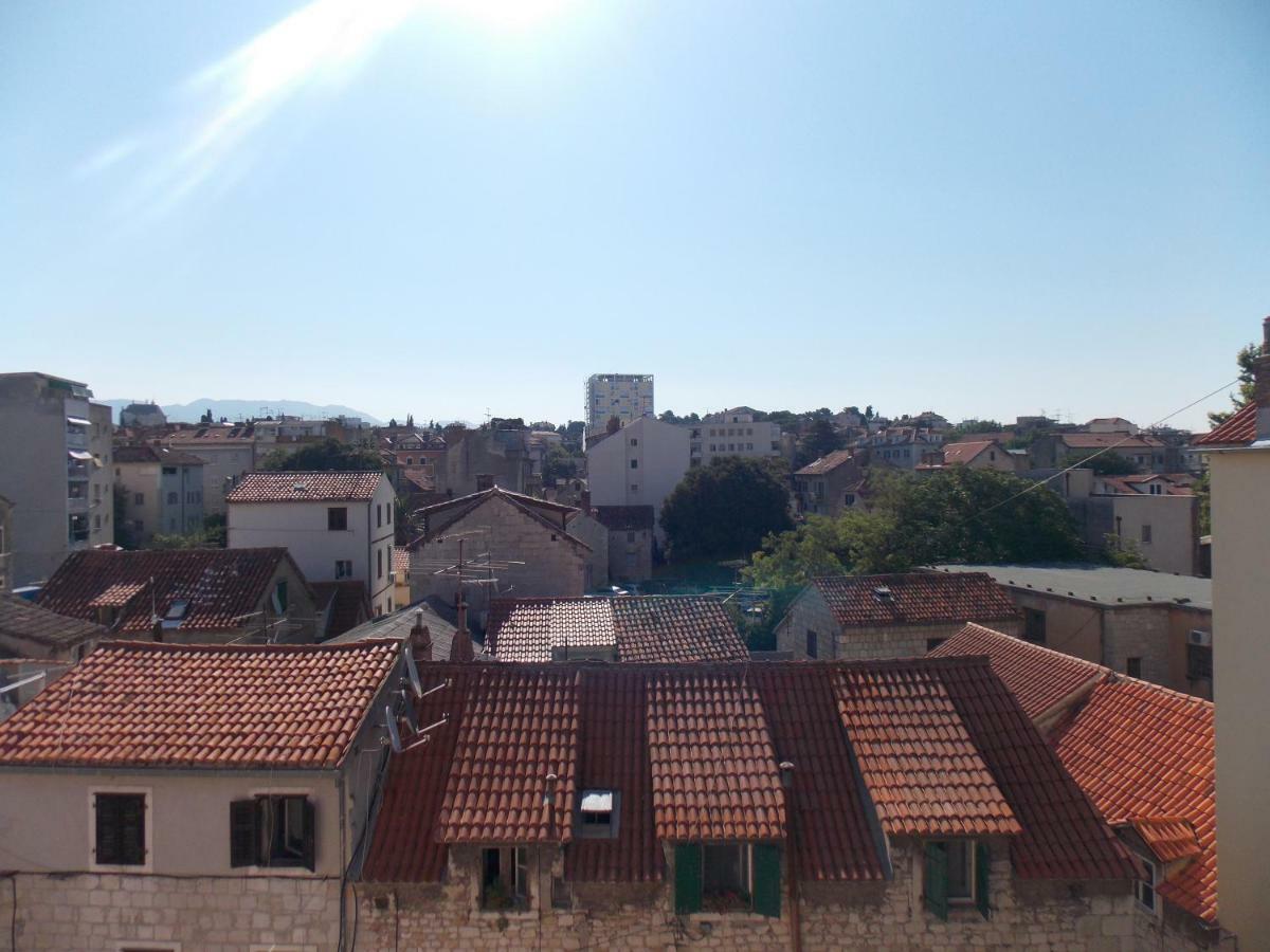 Soukki Town Centre Suites 1 Split Ngoại thất bức ảnh